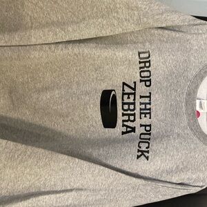 Hanes Men’s Sweatshirt XXL - Hockey “Drop the Puck Zebra” Brand new!